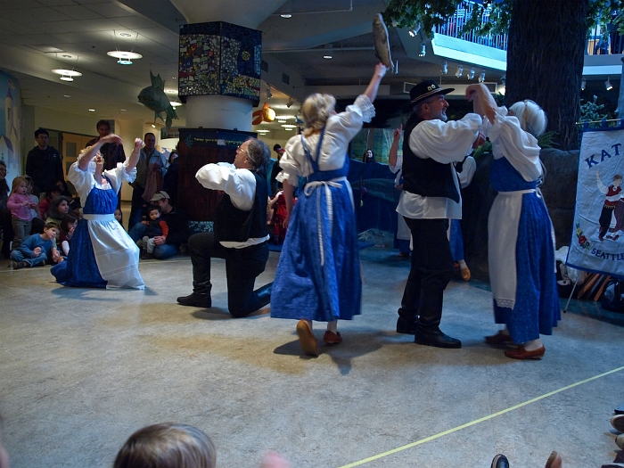 P2033702.jpg - OLYMPUS DIGITAL CAMERA