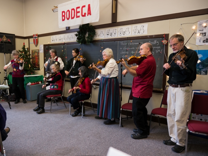 Yulefest2012-1.jpg - Yulefest 2012