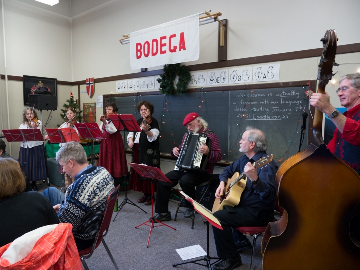 Yulefest2012-7.jpg - Yulefest 2012